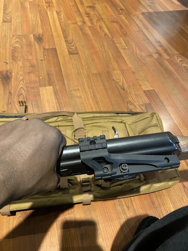 5D0F84EC-65FE-4493-B440-E154FDBEAB91