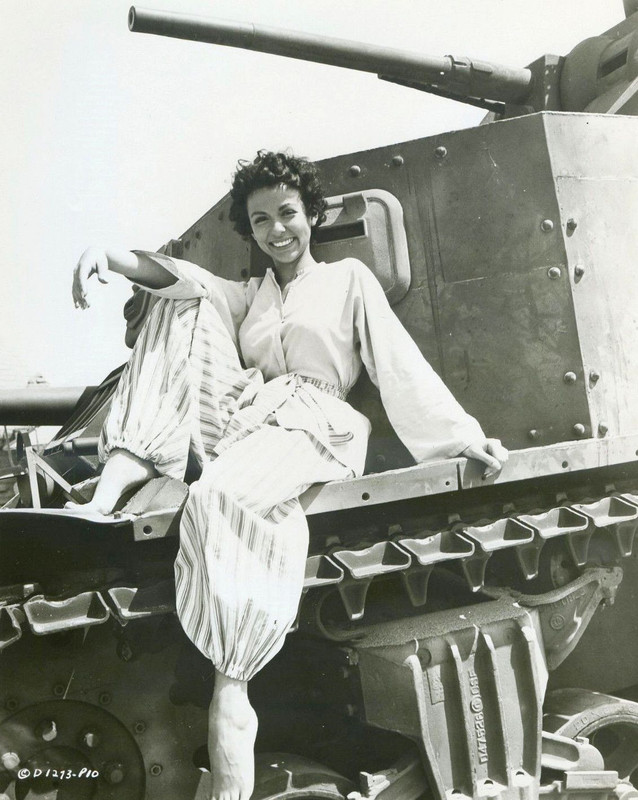 rita_moreno_a68