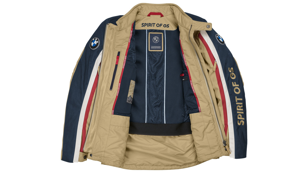 P90583076_highRes_die-neue-bmw-motorra