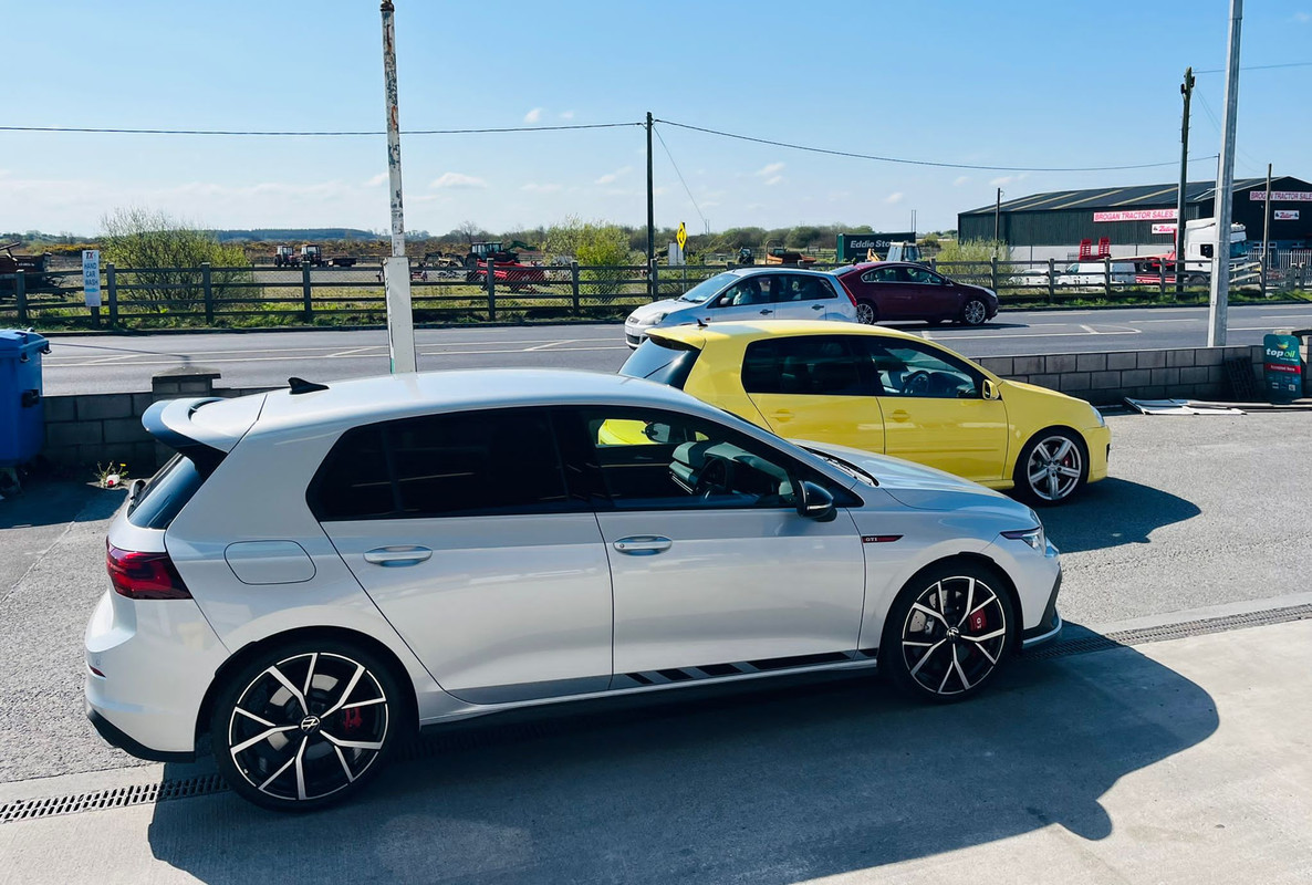 34438215-472A-47EE-ADE5-EE4992CC1BE6