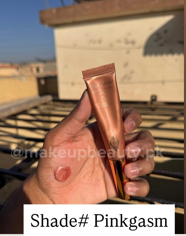 Charlotte Tilbury Pillow talk Beauty Highlighter wand - image 4