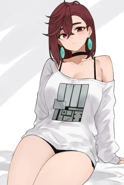 Momo Ayase