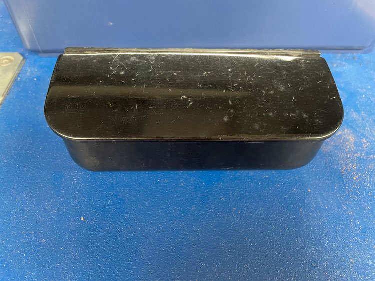 940E3A4C-426C-435A-A5BA-81D474F8C710