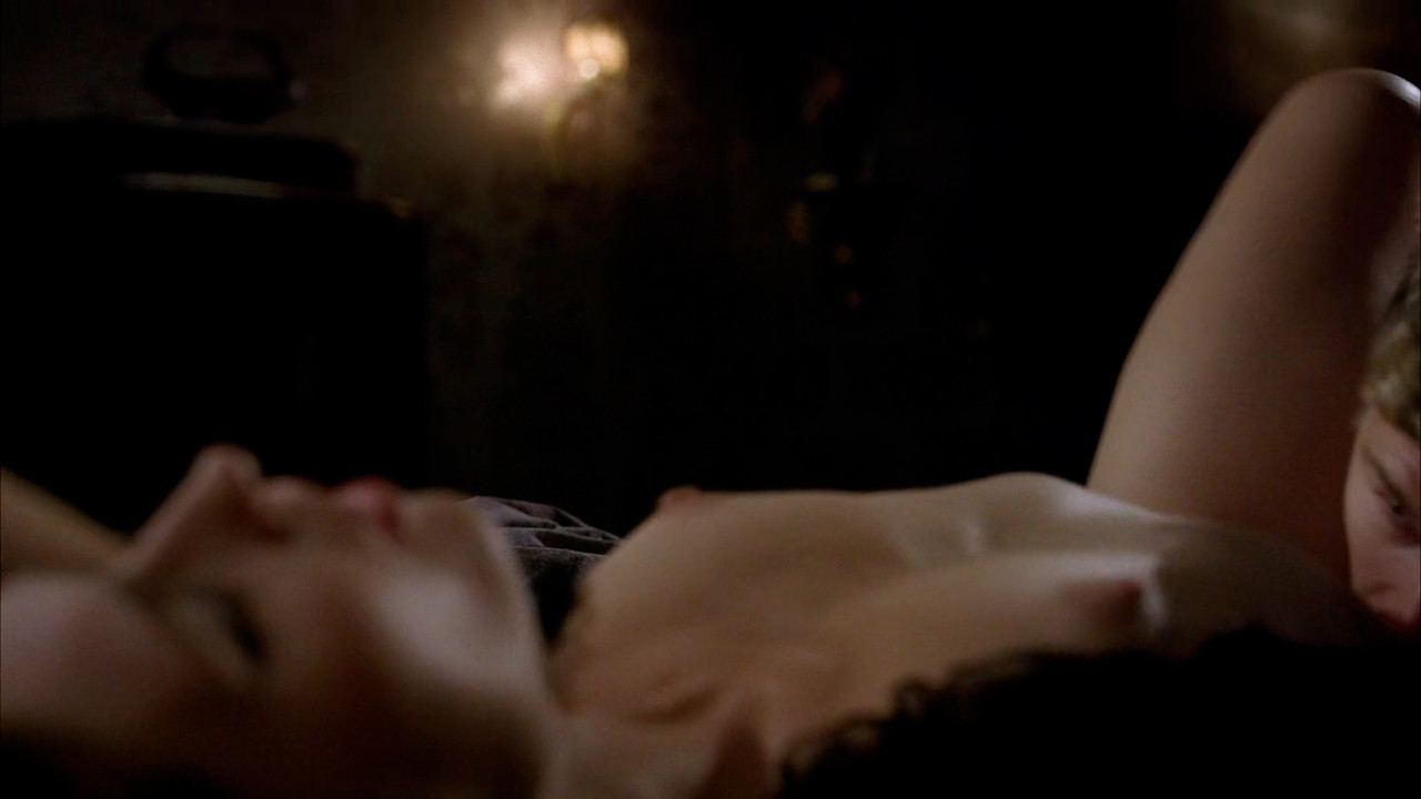 Karolina Wydra True Blood 00 01 26 01 Still009