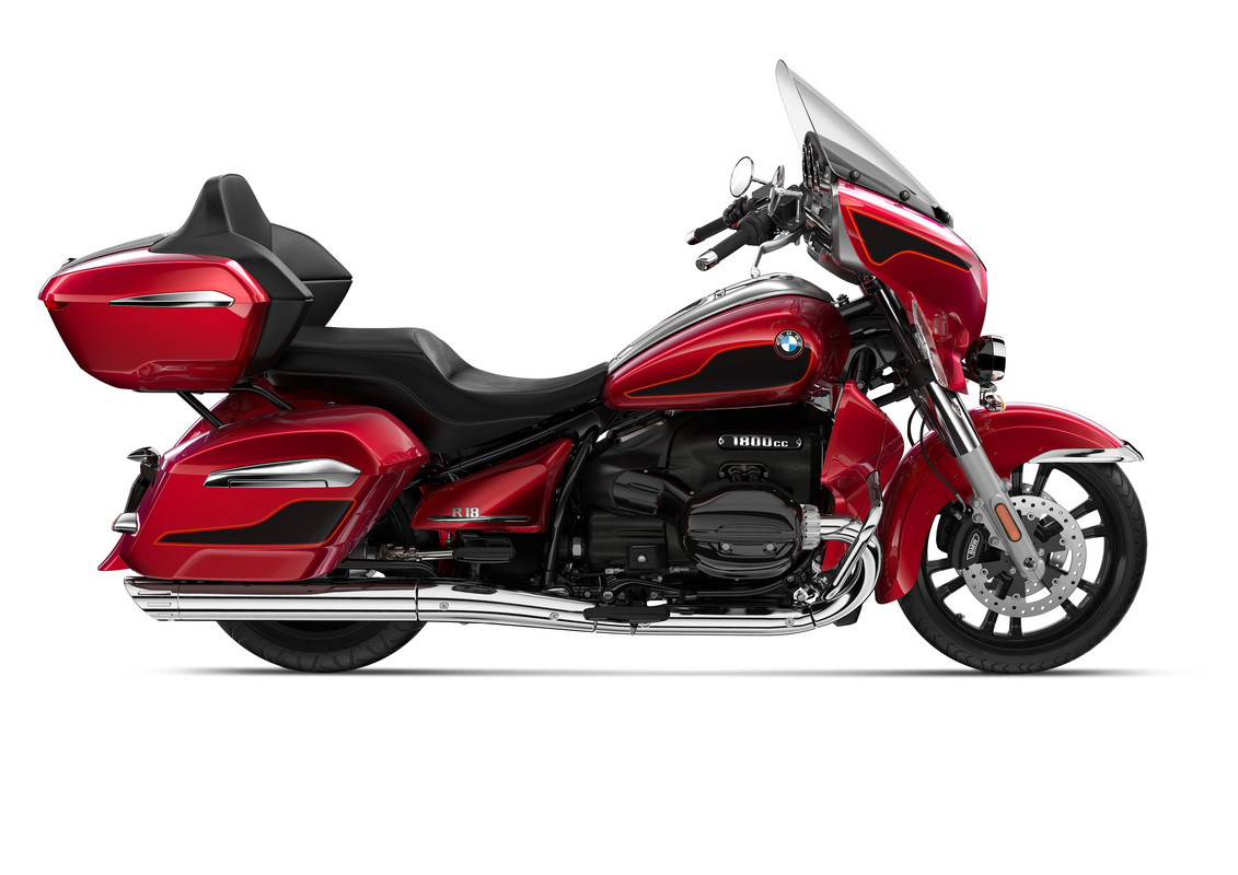 P90569071_highRes_bmw-r-18-roctane-r-1