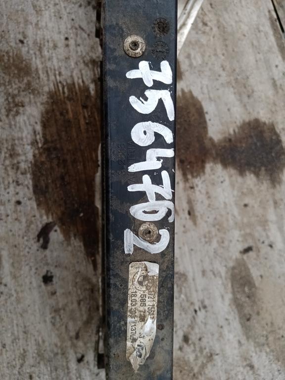 Усилитель бампера