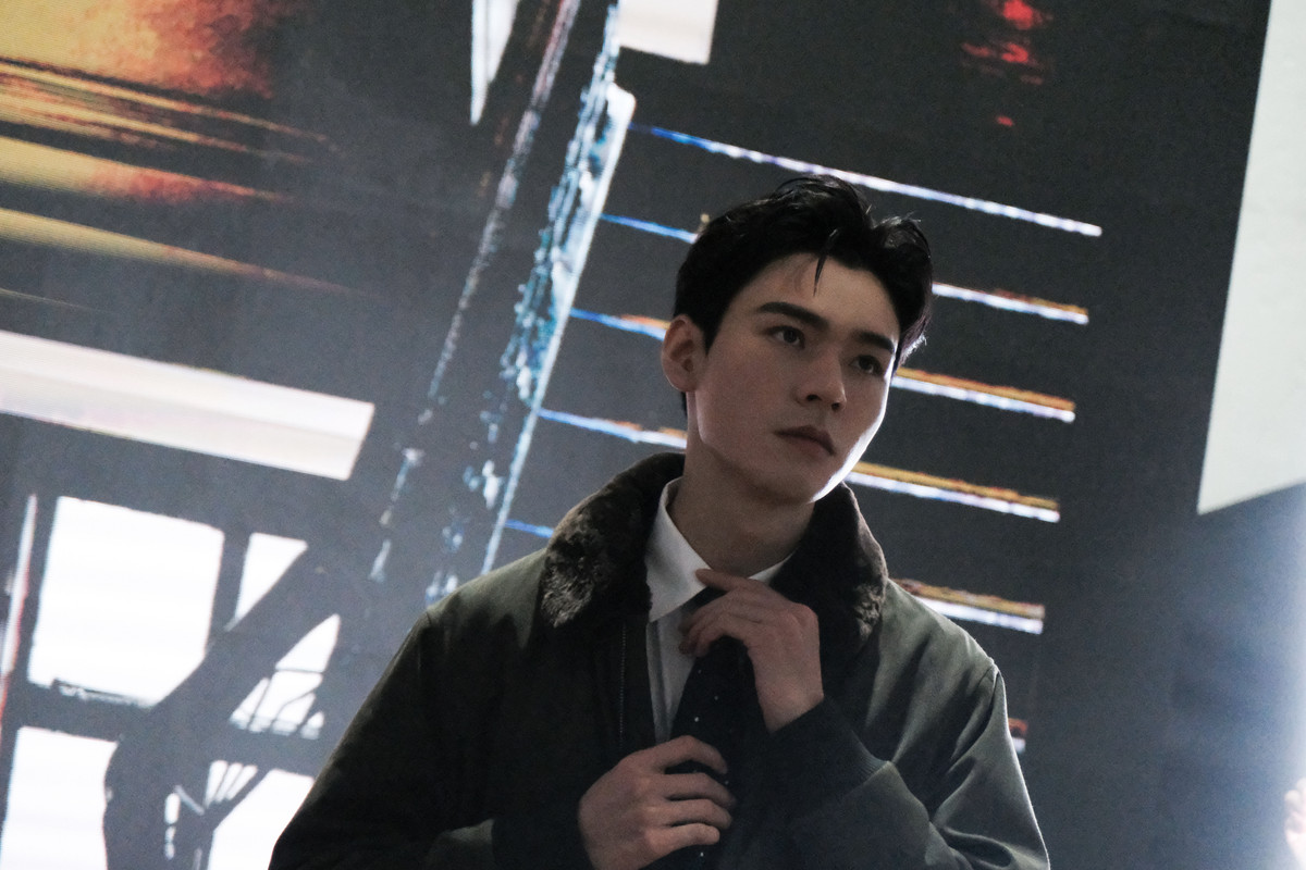 006DurXoly1hgo556pxzoj35yo3z4e87