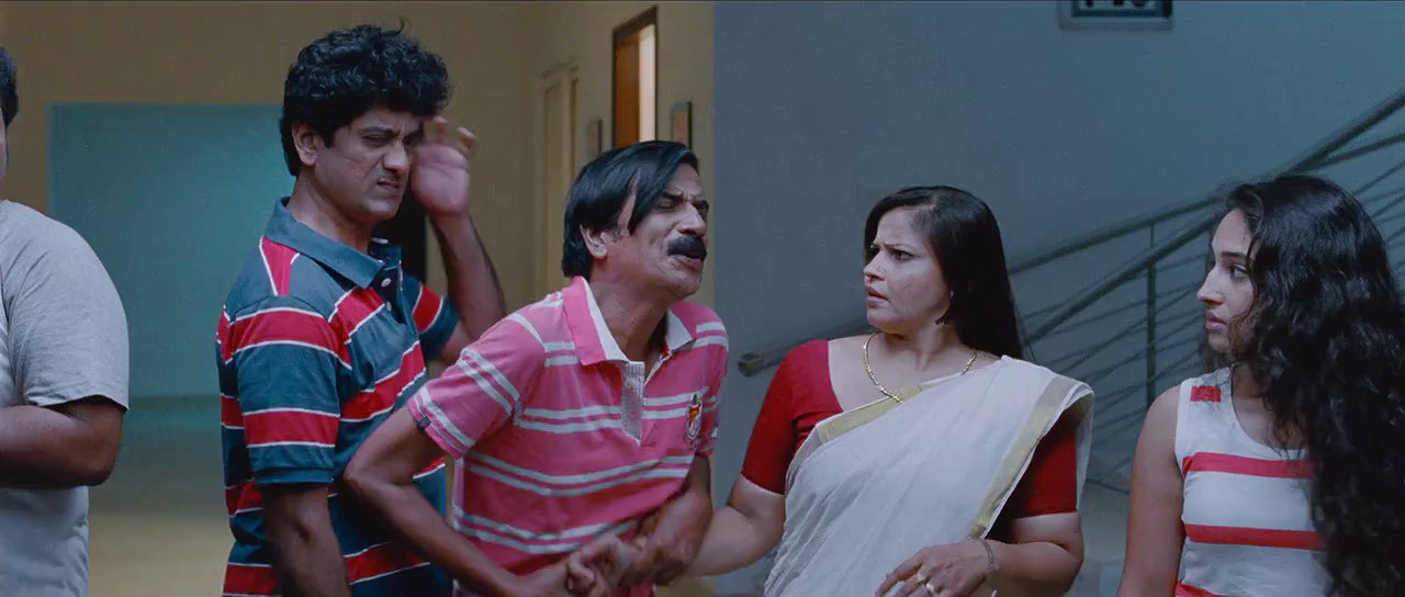 Kanchana-2-2015-Hindi-Web-Rip-720p-x264-AVC-AAC-2ch-mkv-0001