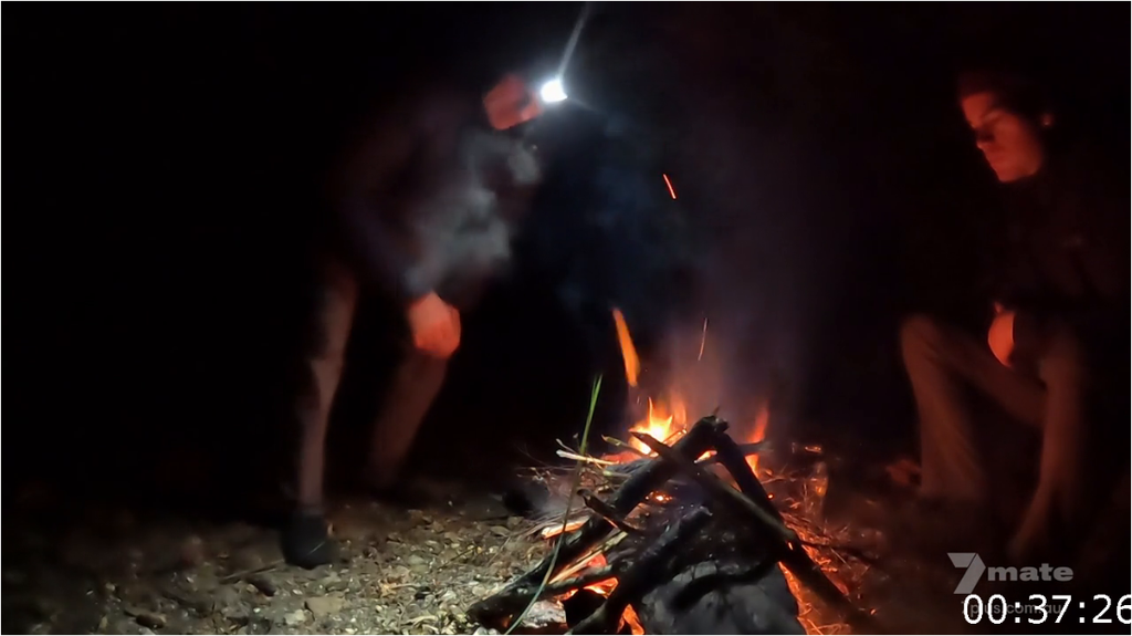 [Image: wwh31gz8rwv1.png]