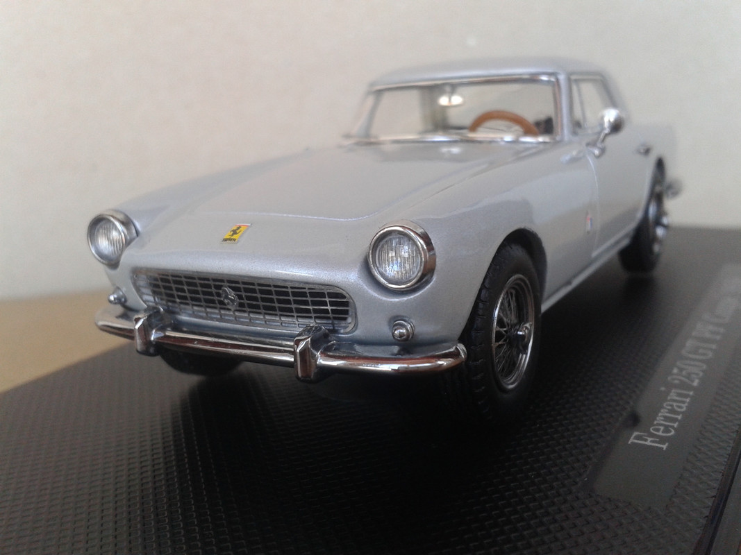 1958 Ferrari 250 GT Pininfarina Coupé (Dongguan) (4)