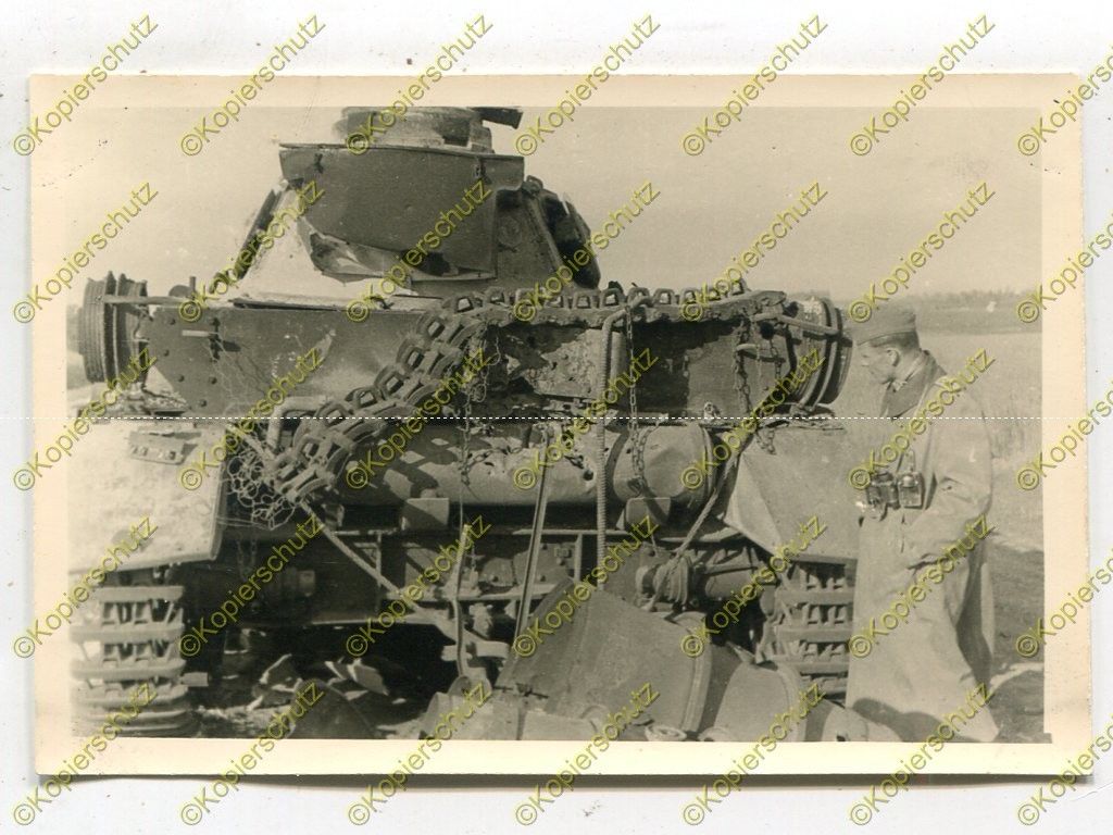 Foto, Panzer-Regiment 6, zerstörter Panzer der 8
