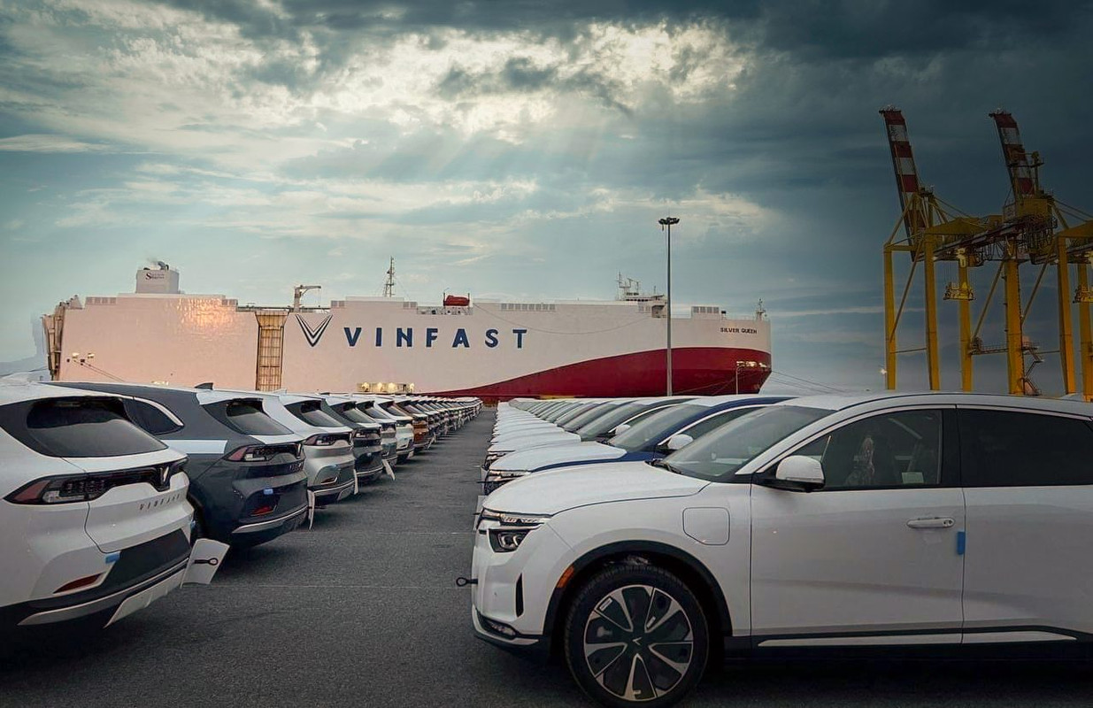 vinfast-roro.jpg