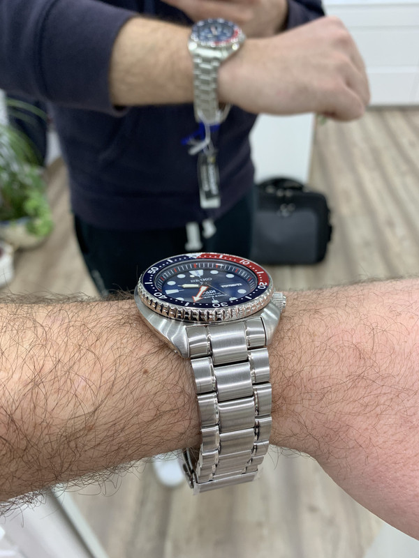 C1E0F5CC-E8B3-4BF2-A37C-1D9DF4994D0A