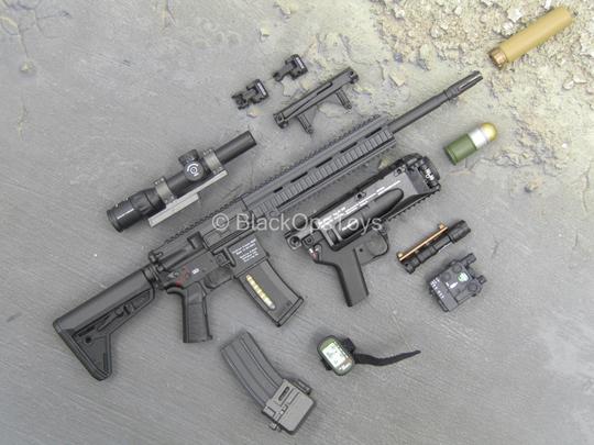 1/6 Assault Rifle recommendations?  (Replacement for VC Toys Kerr) 2-B00-D9-DF-C970-4-EEA-AAD3-AD2-B4-AE9-AAE7