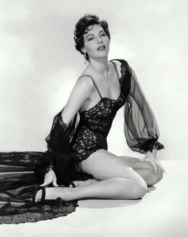 Ava_Gardner_d82