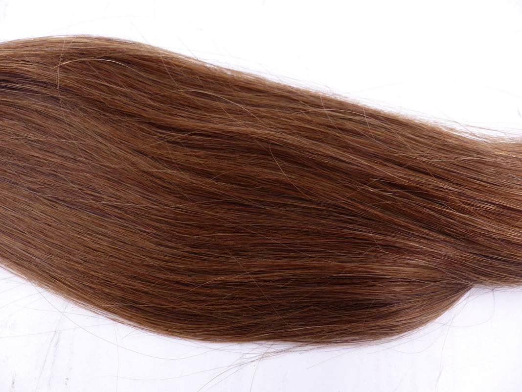 WOMENS 30" LIGHT BROWN SILKY STRAIGHT HAIR EXTENSION BUNDLE