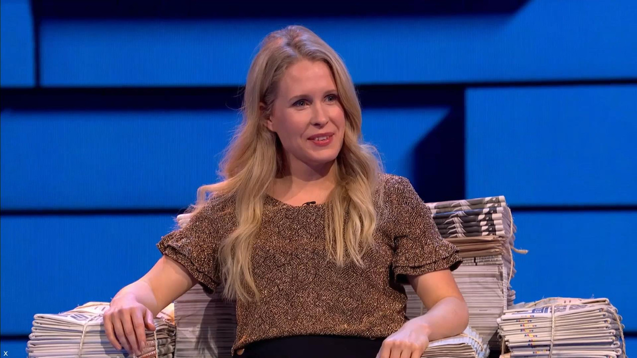 Lucy Beaumont 031021.mp4_snapshot_00.39_[2021.10.03_03.07.36]