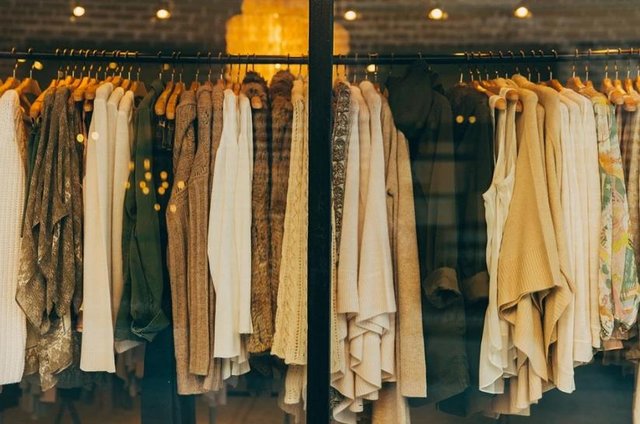 Comprar ropa vintage, una opción para destacar sin gastar mucho mientras cuidas el medio ambiente Ropa-vintage