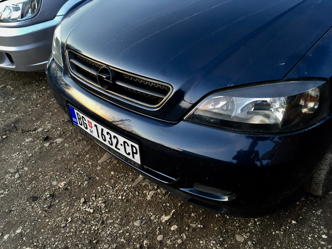 EDAE018A-61DA-46D8-B82A-AFA3572870D8