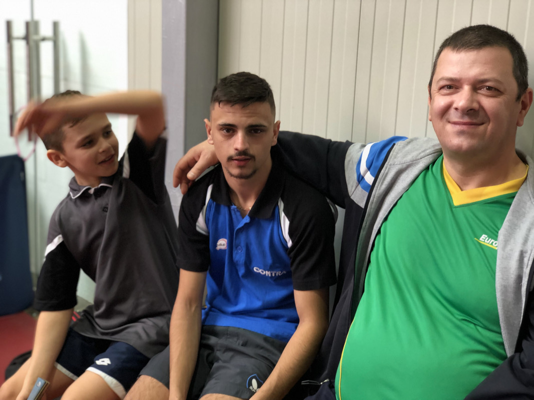 1BDB694E-5B44-42EF-97F4-9846A1A32244