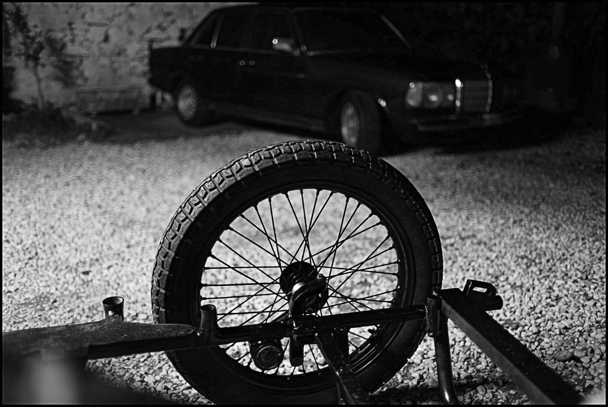 DSC-0027-small-bw.jpg