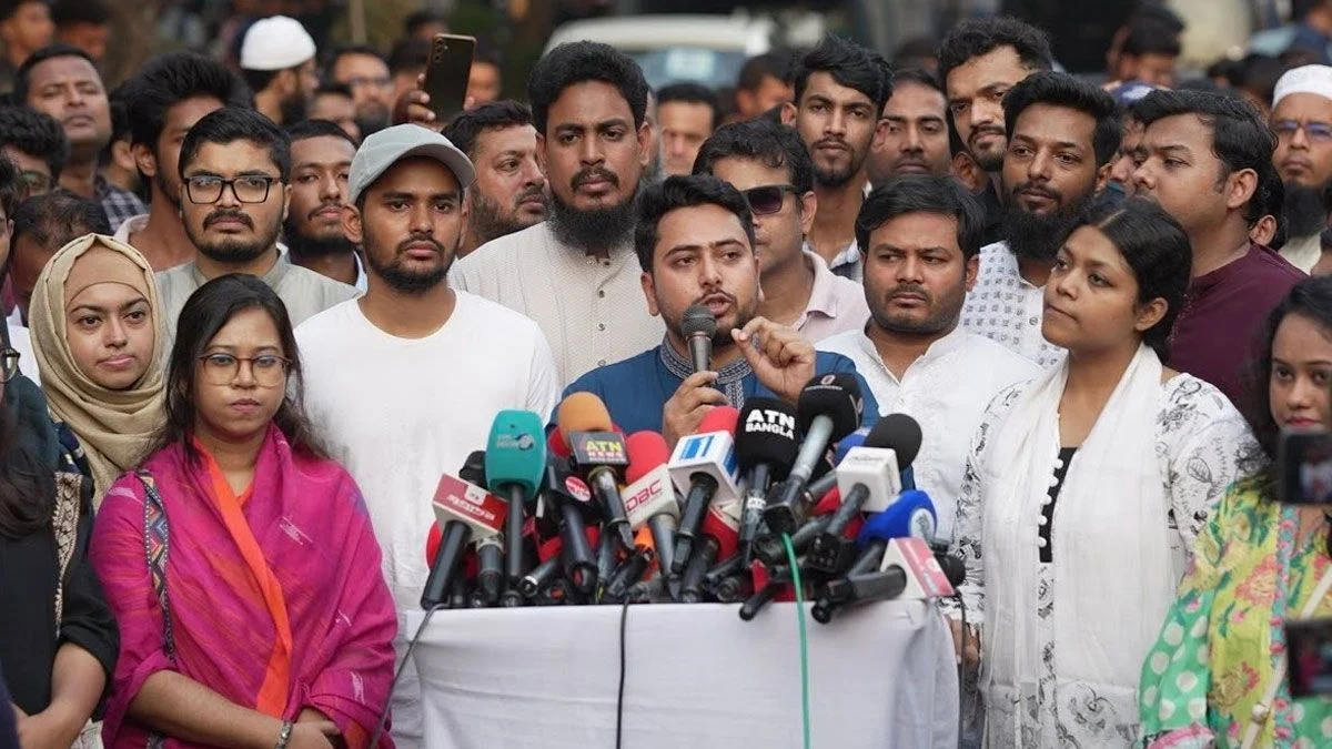 শেখ হাসিনার তিন সংসদ নিয়ে যা বললেন নাহিদ ইসলাম