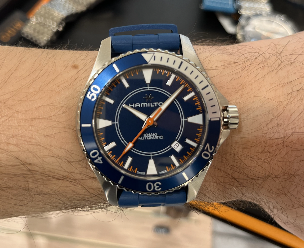 A la recherche d'une 2e montre auto : besoin de conseils - Page 2 Hamilton-Scuba-Bleu-Orange
