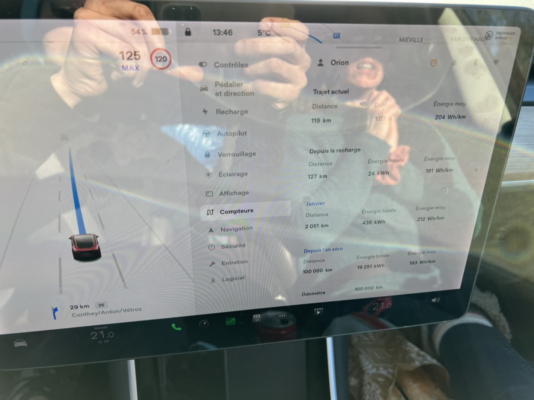 5DFBD045-D08D-4DF5-989F-CB0EC577B727