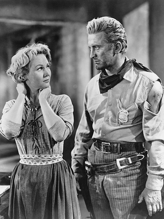Virginia_Mayo_a67