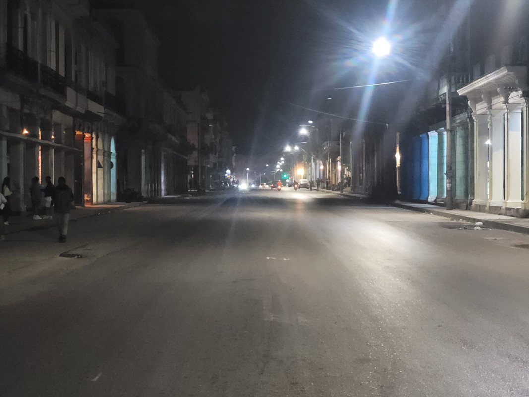 Внезапная поездка. Cuba, tengo un hambre de pingon! Варадеро-Гавана.  Конец декабря 2024