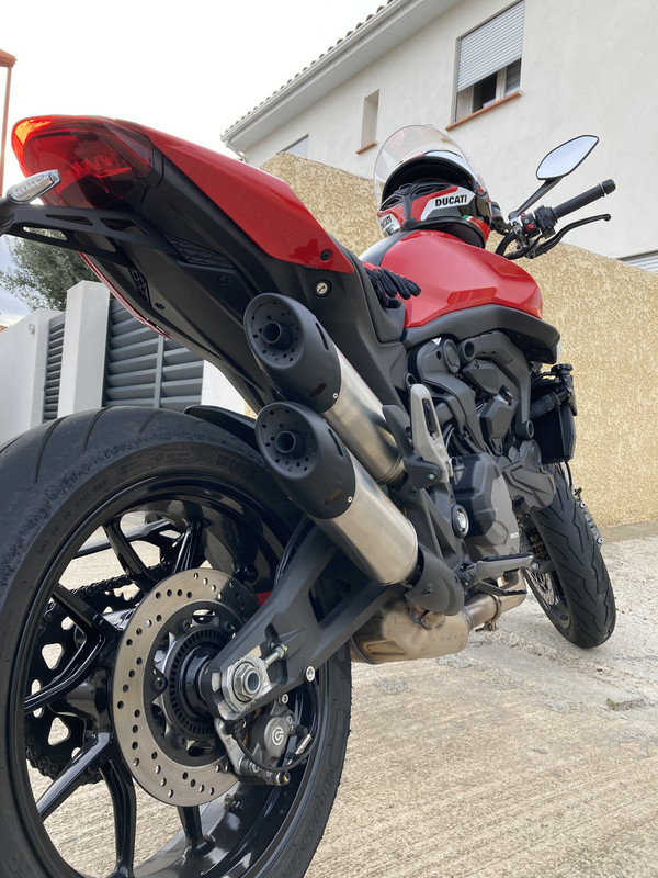 A04AE02B-FE59-43AA-BD20-F62274BFEBDF