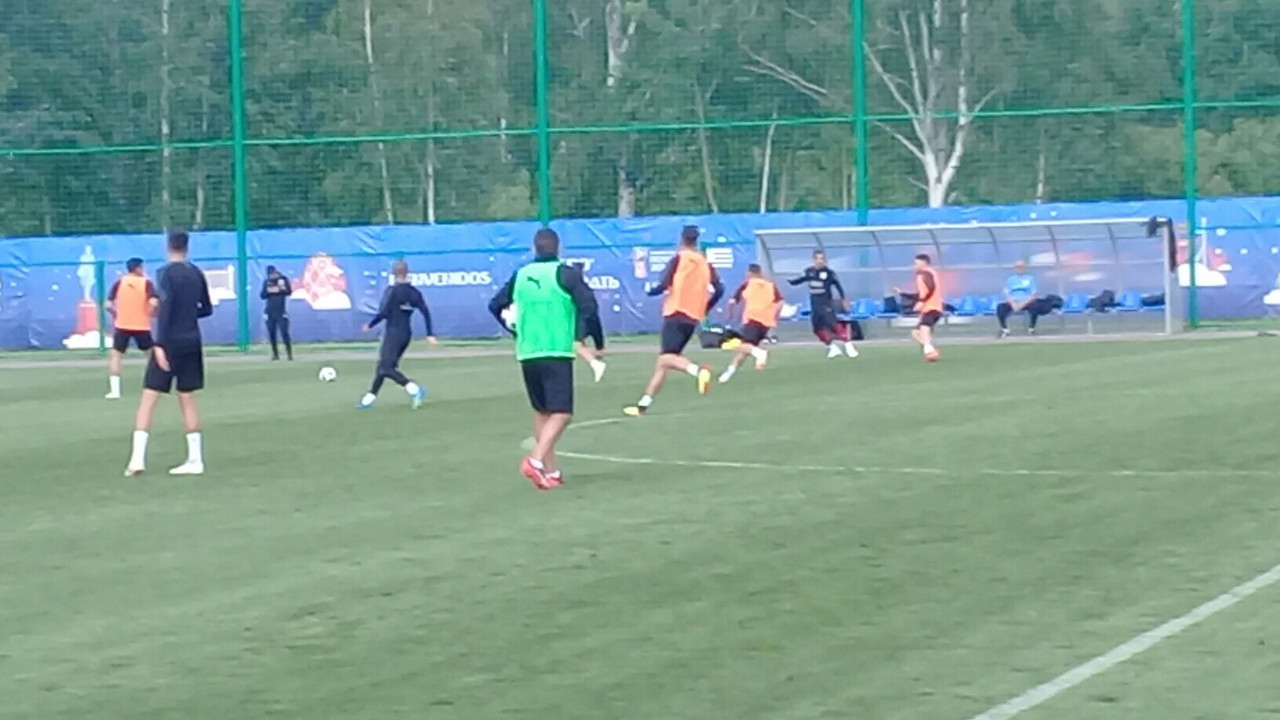 EFEC4BD5-E940-4705-B697-82555B2E6D82