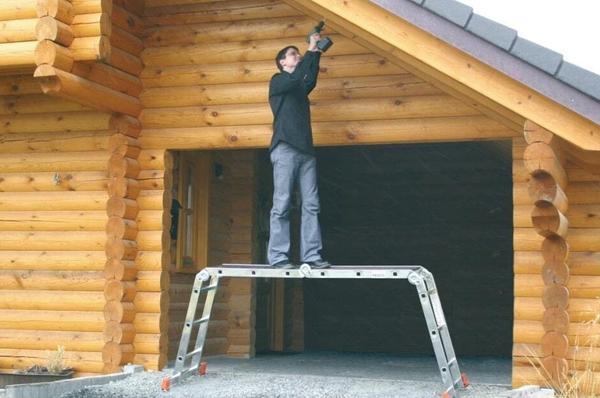 sarnirnaa-lestnica-transformer-foto