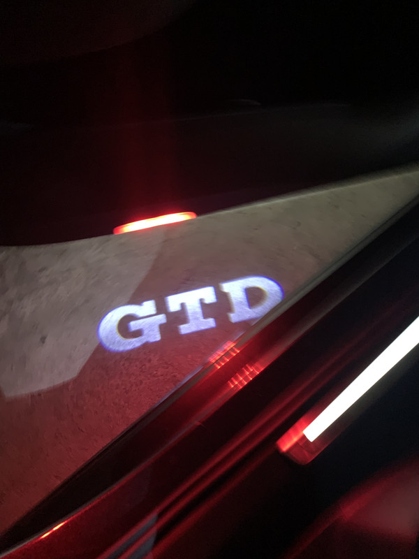 DFB39CF3-A6A2-4852-AAD0-607A9A2CAC26