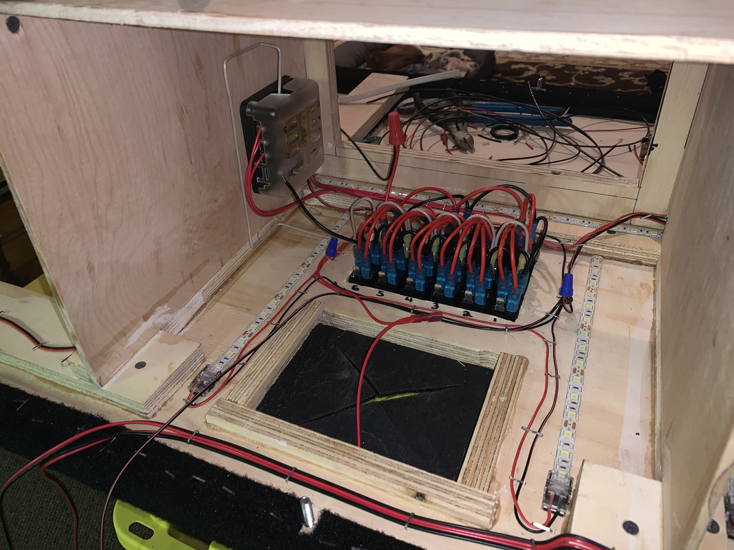 C59930C8-8D04-4BCF-9929-6605B95BA1A3