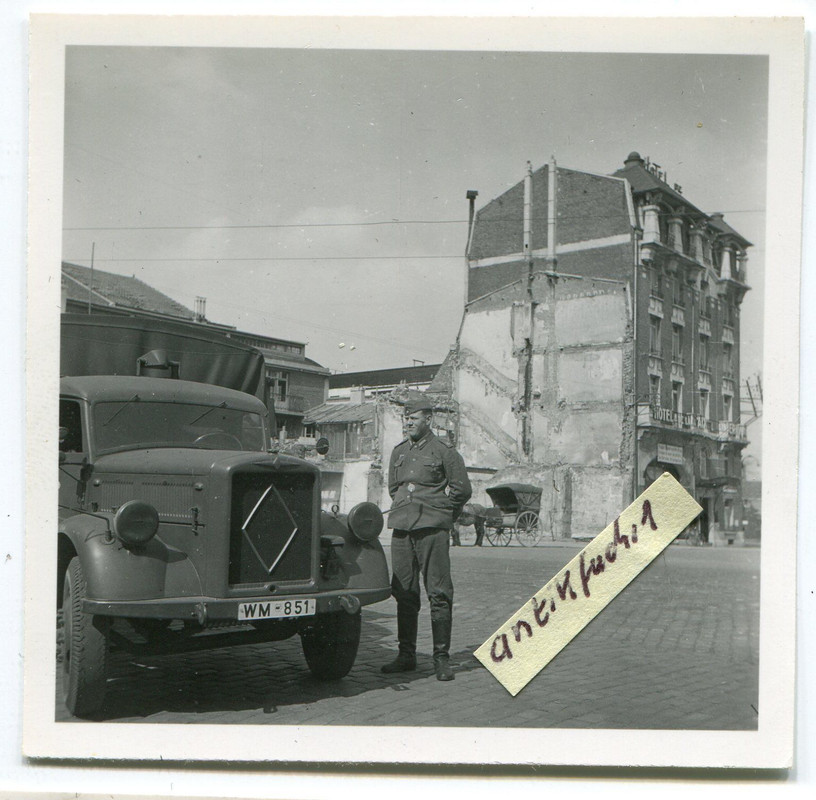 Militär-LKW mit WM-851der Marine im 2.WK