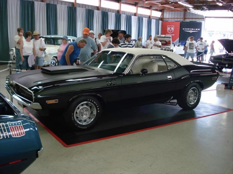 1970 dodge challenger T/A 321-DAAB5-A9-E8-411-F-B5-C7-AD54455-B5516