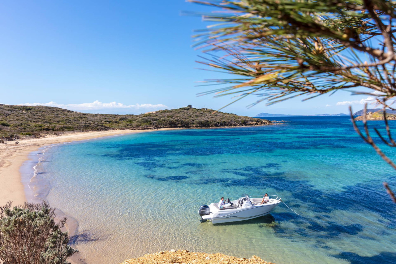 Fortuna Boat Interior