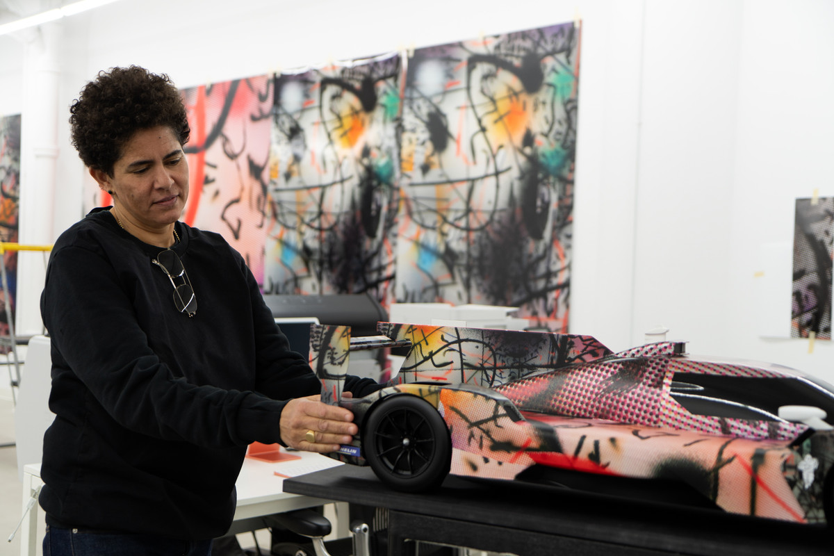 P90550665_highRes_julie-mehretu-workin