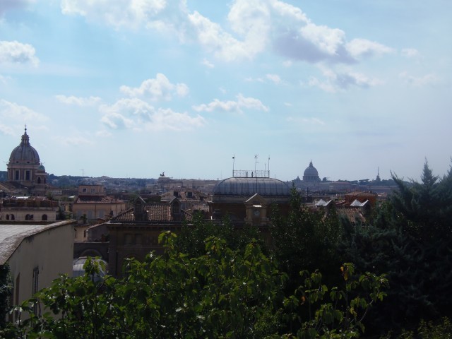 P8310077