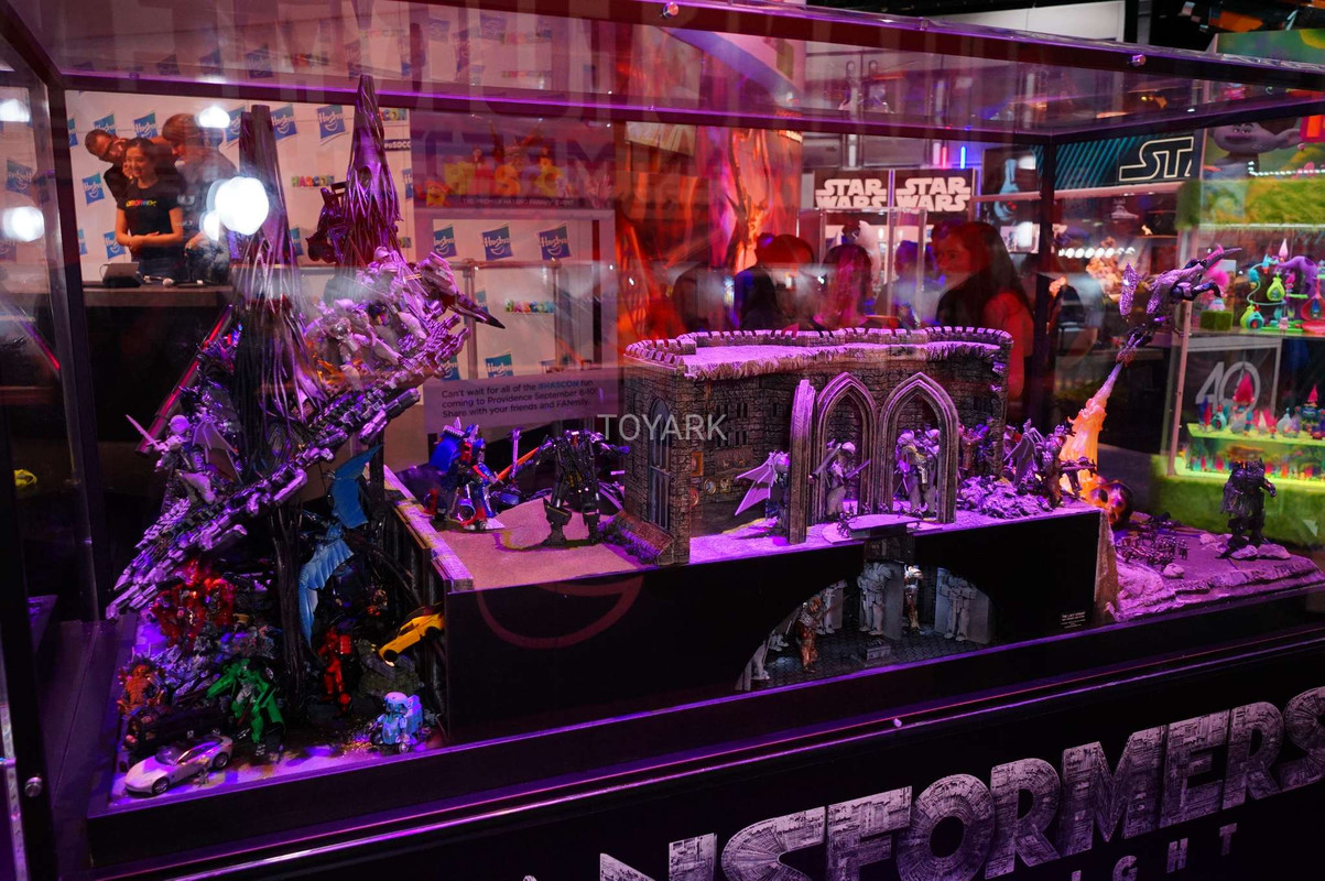 SDCC-2017-Hasbro-Transformers-200