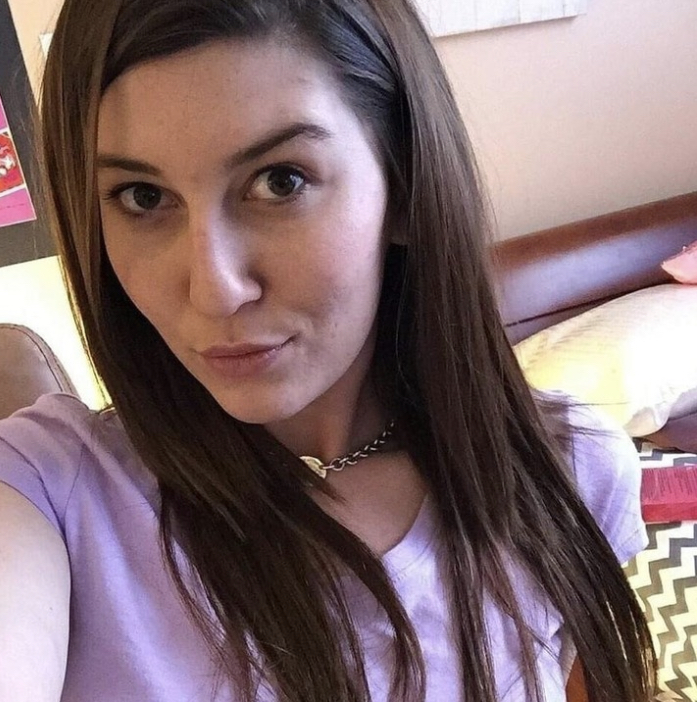 32E6766F-CE94-4FD0-99C5-0F9A400A9522