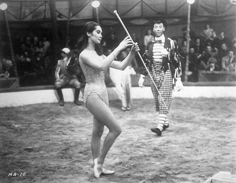 nancy_kwan_a85