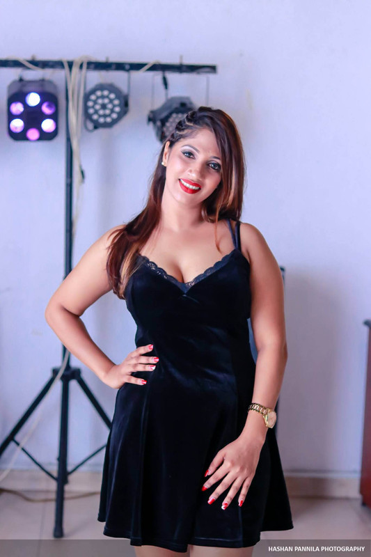 srilankanmodel_1543332834_9459438