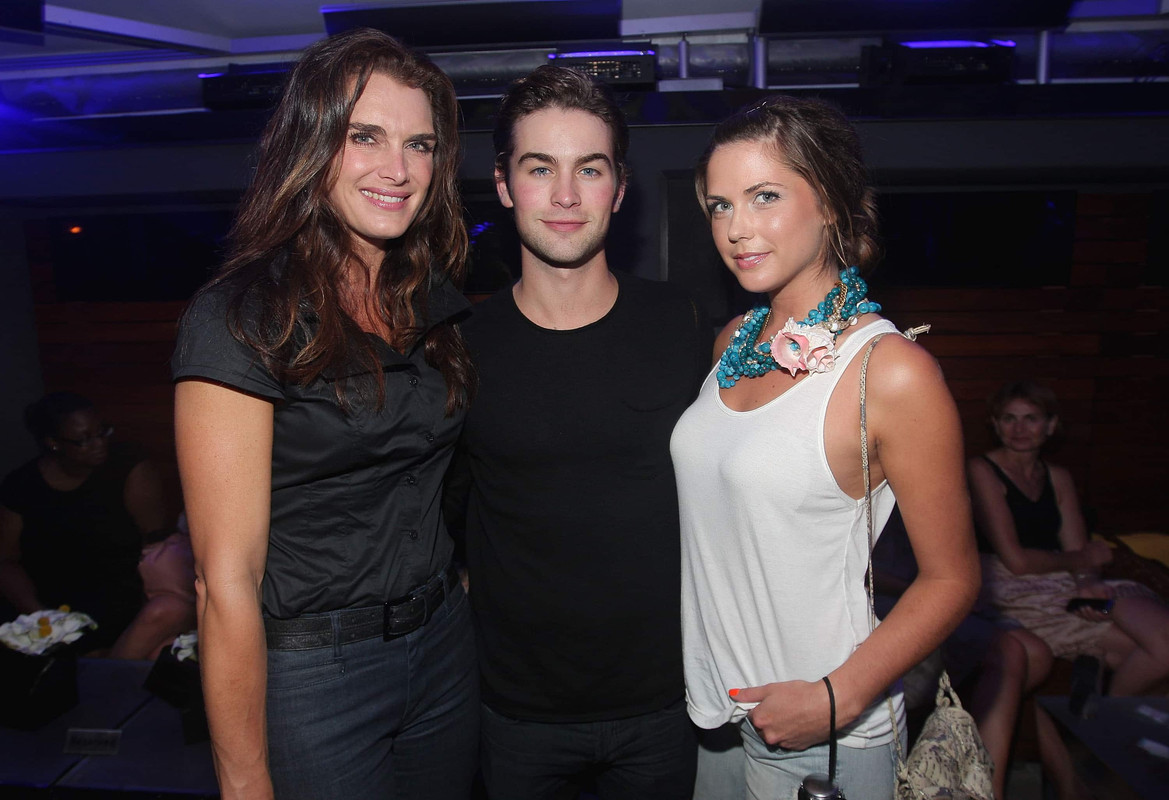 Brooke_Shields_a238