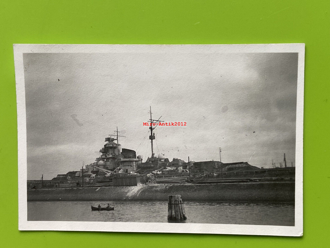 Foto, Wk2, Mittelschiff eines Schlachtschiffes vor Norwegen, 01 (N)50777
