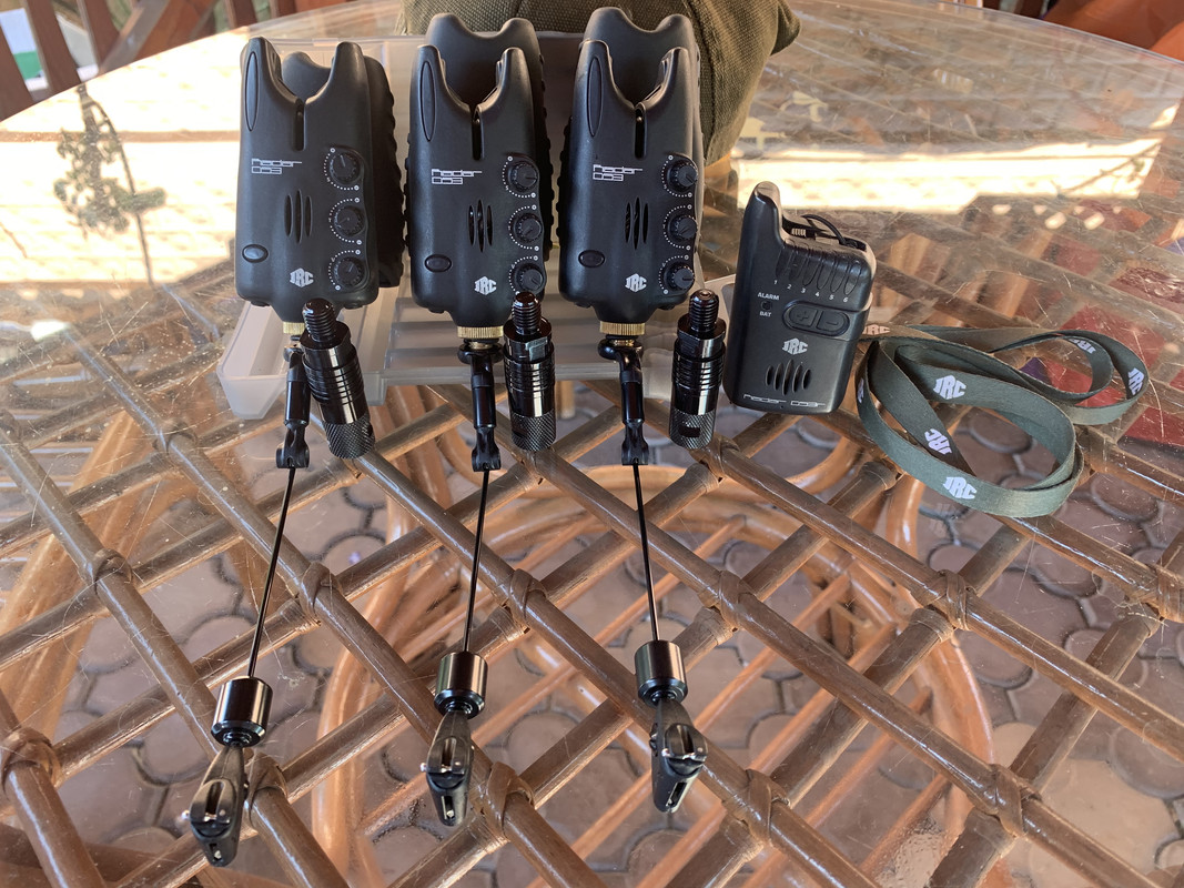 773B95D1-7A7E-4392-973D-076BBA443465