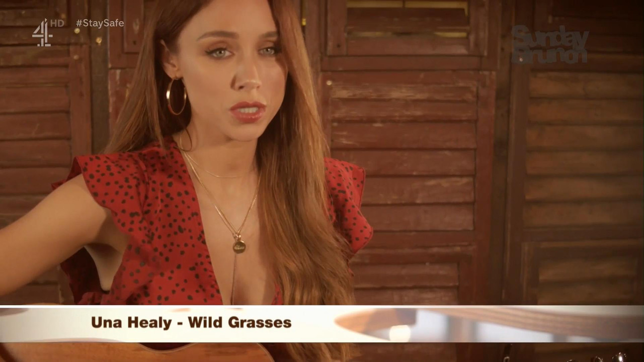 Una Healy 160820.mp4_snapshot_00.10_[2020.08.16_21.42.14]