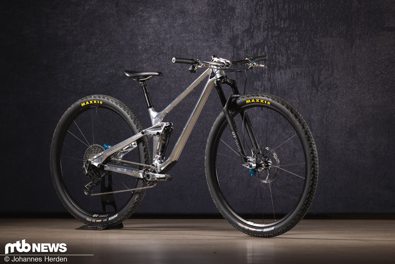 a HR0c HM6Ly9mc3Rhd Glj MS5td GItbm V3cy5k ZS92My8y OS8y OTA0Lz I5MDQy NDcta Tlq Y3po OGRlcm91LWFk Z