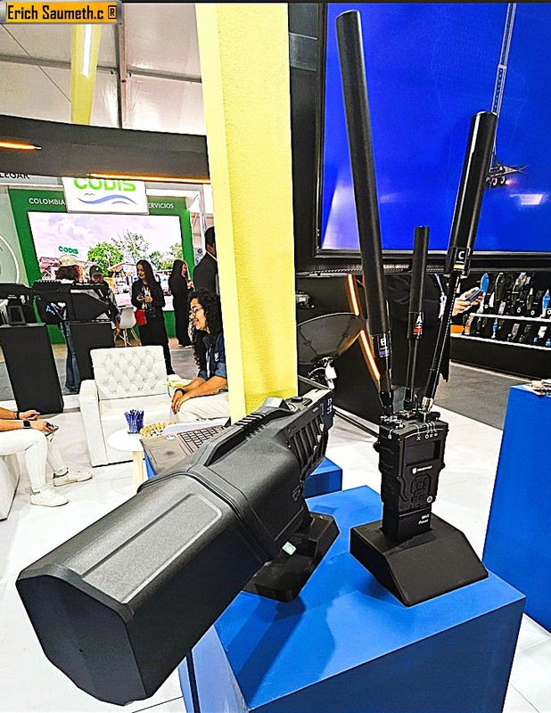 012-Droneshield-drone-gun-Mk4.jpg